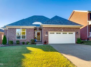 3412 Stony Farm Dr, Jeffersontown, KY 40299