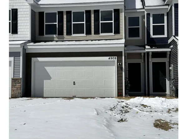 4909 Avery Ct, Eagan, MN 55123