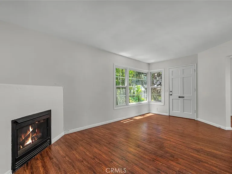 544 Glenneyre St #2 — Photo 5