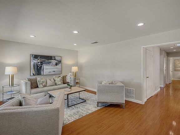 2nd image of 5038 Rhonda Dr