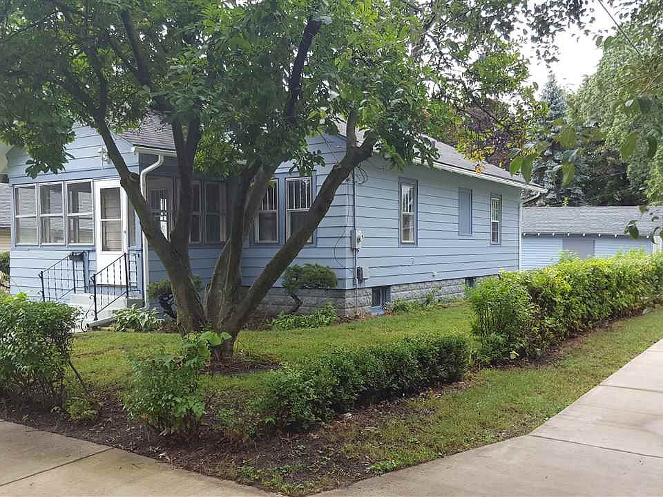 1st image of 1312 Brown Ave