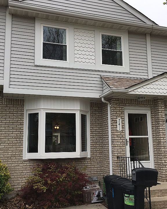 1st image of 741 Barlow Ave