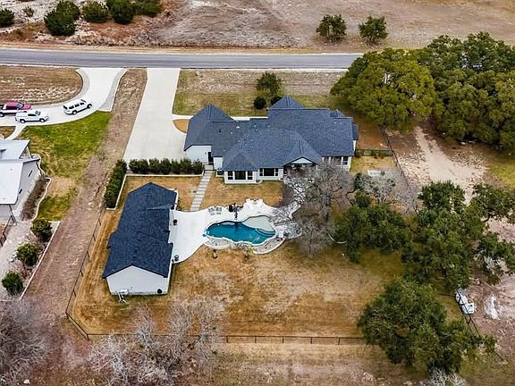 5th image of 1033 MYSTIC SHORES BLVD