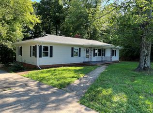 451 W Main St, Boonville, NC 27011
