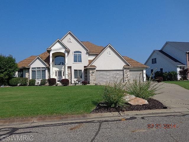 1st image of 107 Barrington Cir