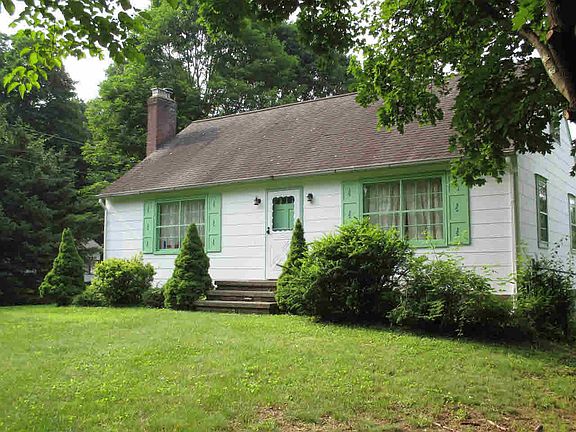 5th image of 28 South Dr