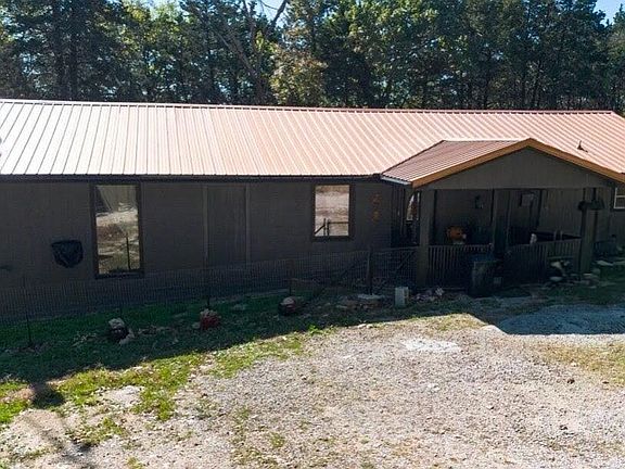3rd image of 20494 Avery Road