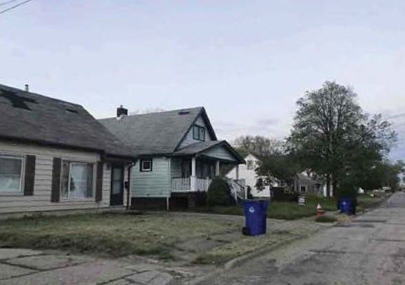 2nd image of 13620 Sprecher Ave