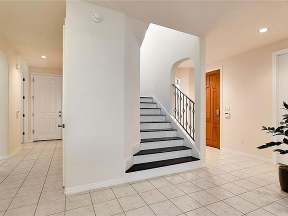 5th image of 8612 Toro Creek Cv
