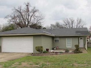 6237 Lycoming Rd, Montgomery, AL 36117