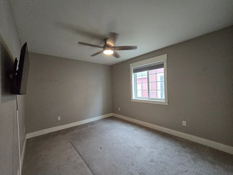 5247 Golden Hollow Rd — Photo 16