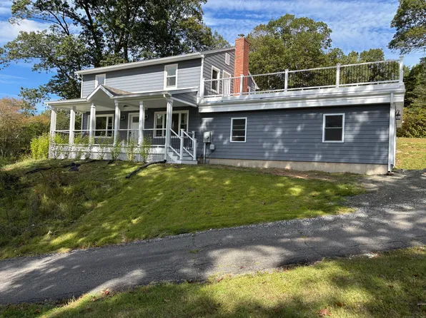 21 River Lane, Deep River, CT 06417