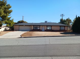 8245 Tamarisk Ave, Yucca Valley, CA 92284
