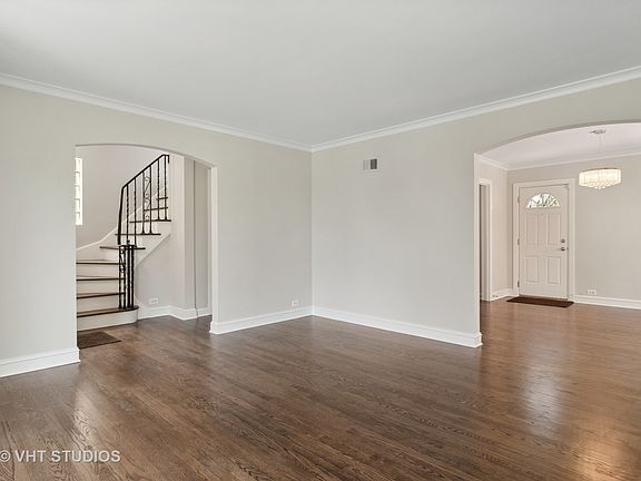5th image of 1920 N 76th Ave