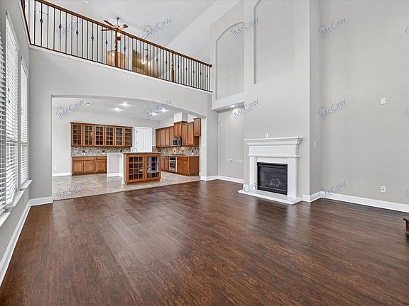 5th image of 2438 Sunderland Ln