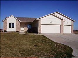 Home for Sale in Haysville, Kansas $150,000