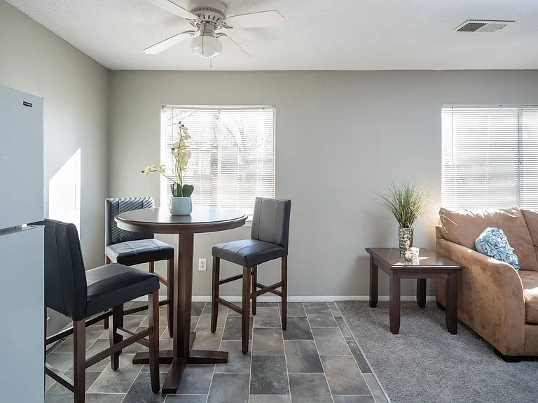 Timberline Apartments and Townhomes — Photo 6