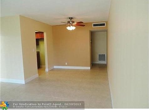 3rd image of 4737 NE 25th Ave APT 102