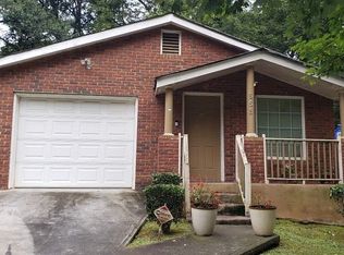 553 Simmons St NW, Atlanta, GA 30318