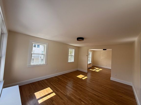 5th image of 3 Williston Rd #2