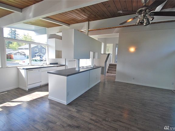 5th image of 609 119th St S