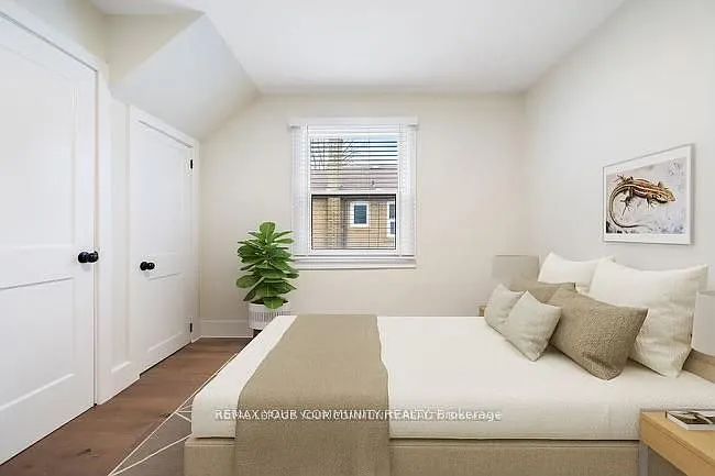 42 Lockerbie Ave #MAIN — Photo 8