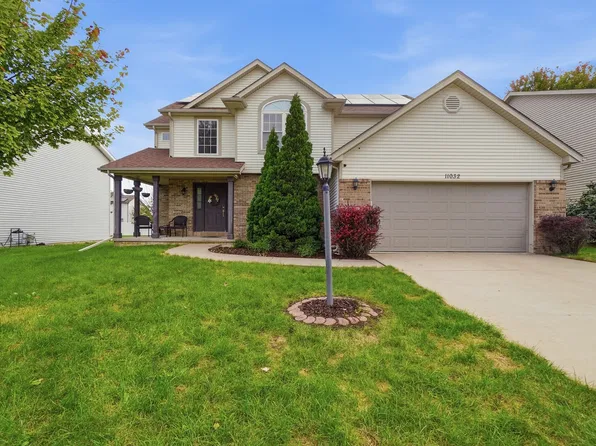 11032 N Serene Blvd, Dunlap, IL 61525