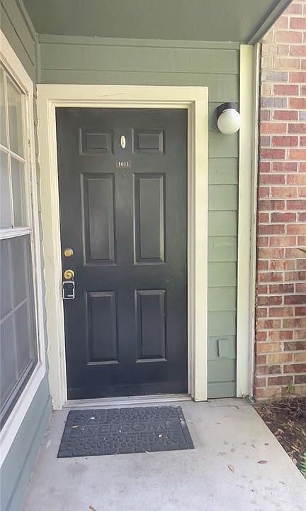 1st image of 5065 Park Central Dr APT 1611
