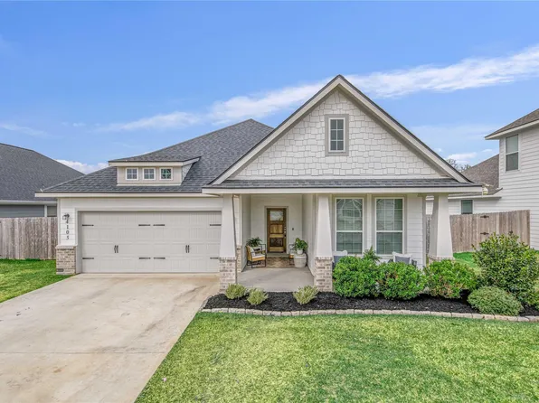 4105 Vintage Estates Ct, Bryan, TX 77808