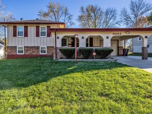 8403 E 92nd Ter, Kansas City, MO 64138