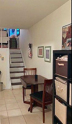 4th image of 210 E 22nd St APT 4L