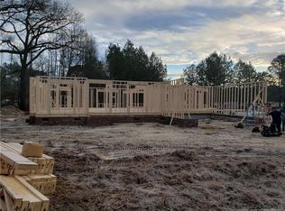 1740 Emma Ct, Eastover, NC 28312