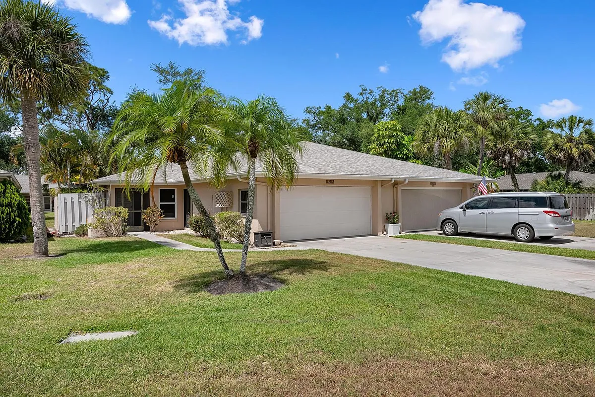 Building Photo - 4212 Center Gate Ln #2