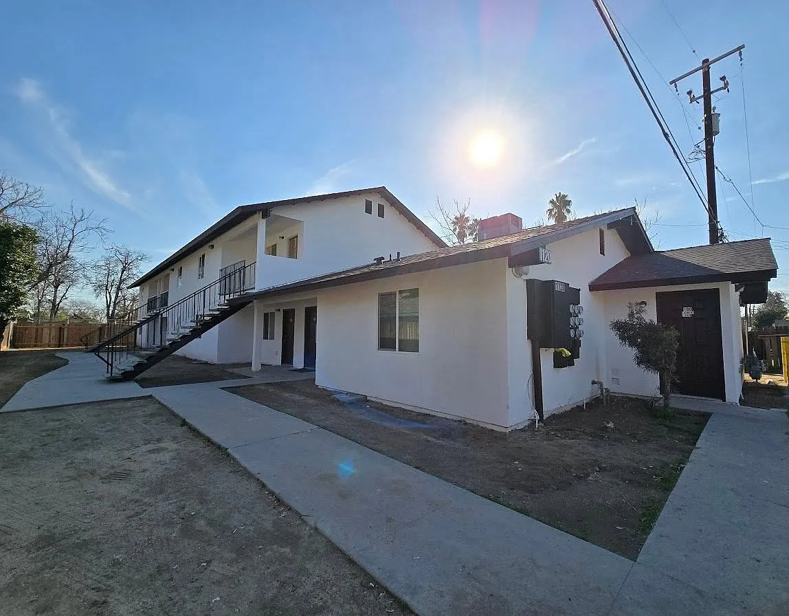 2 bed, 900 sqft, $1,500 — Photo 1