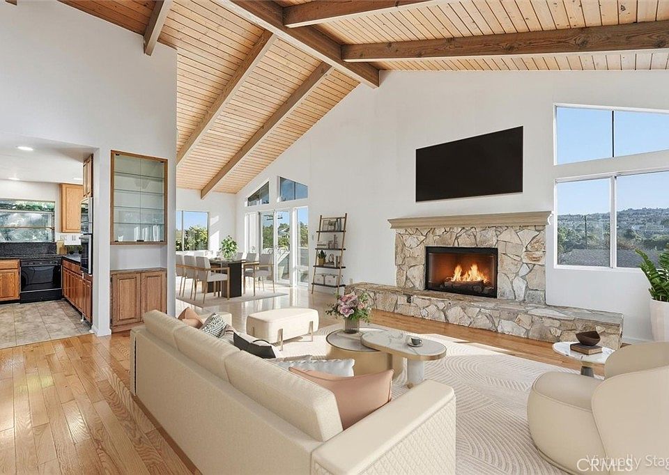 1st image of 1062 Palos Verdes Blvd