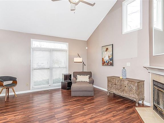5th image of 5546 Spicebush Dr