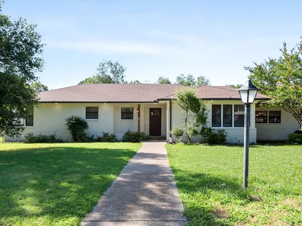 1205 Columbia Cir, Corsicana, TX 75110