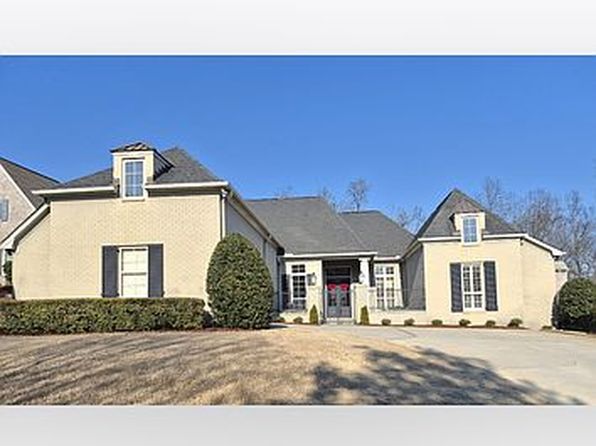 2515 Beacon Hill Pkwy