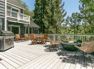 28956 N Shore Rd, Lake Arrowhead, CA 92352
