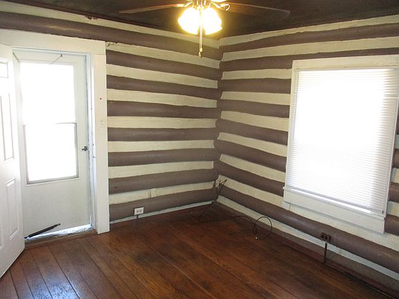 2nd image of 920 Spain Ave
