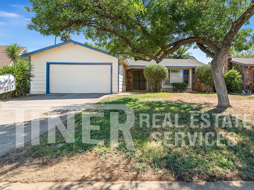 10237 Country Way