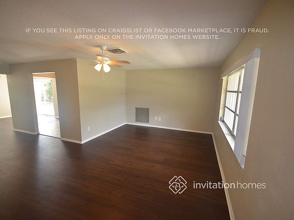2nd image of 2642 Oakbrook Dr