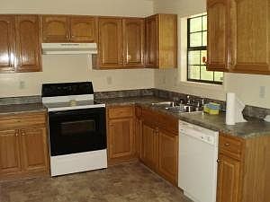 4th image of 198 Birchwood Dr