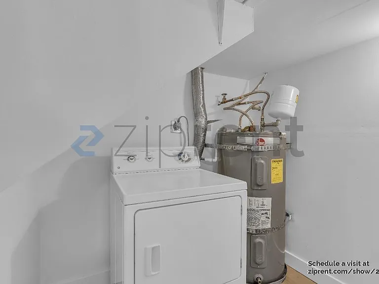12211 SE 59th St #61 — Photo 16