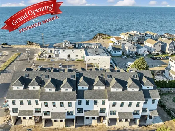 55 Washington Parkway #2, Stratford, CT 06615
