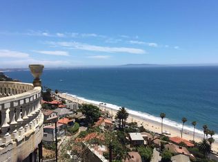 17800 Tramonto Dr, Pacific Palisades, CA 90272