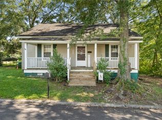 6 W Fleming St, Ware Shoals, SC 29692