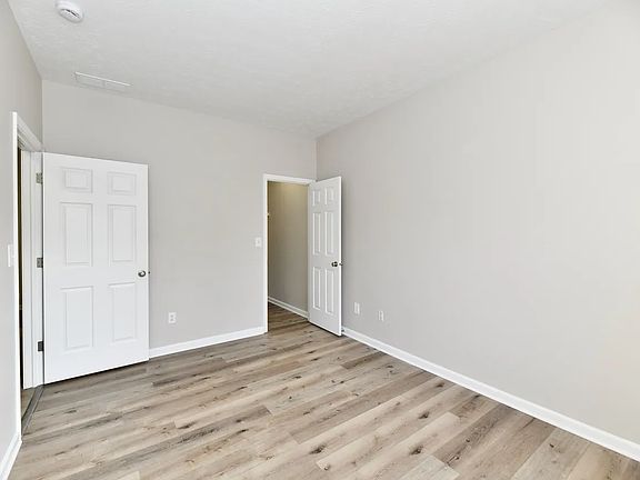 5th image of 10454 Platinum Dr