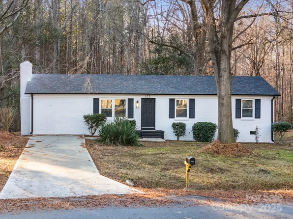 523 Hyde St, Kannapolis, NC 28083