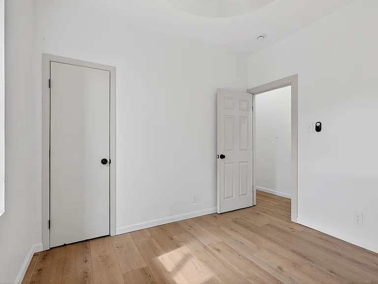 3147 Texas Ave #MAIN — Photo 10
